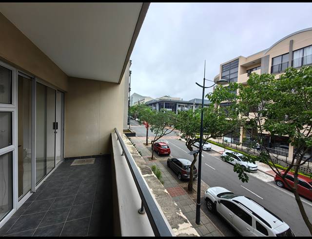 2 BEDROOM APARTMENT FOR SALE IN UMHLANGA RIDGE